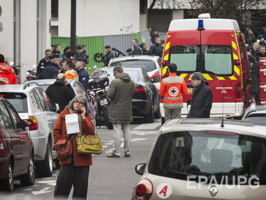 Посольство Украины во Франции выясняет, не пострадали ли украинцы в результате теракта в Париже