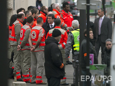 После теракта в Charlie Hebdo в больницах Парижа остаются четверо человек
