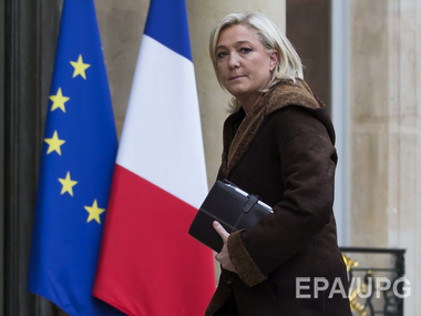 Лидер французских националистов призвала своих сторонников не участвовать в антитеррористическом марше