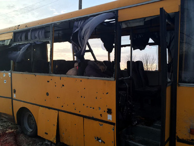 Члены миссии ОБСЕ побывали на месте обстрела пассажирского автобуса под Волновахой
