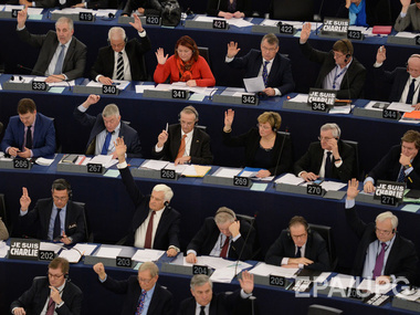 Европарламент призвал ЕС помочь Украине советниками, оружием и борьбой с российской пропагандой