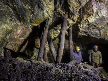 На шахте в Свердловской области РФ произошел взрыв. Есть пострадавшие