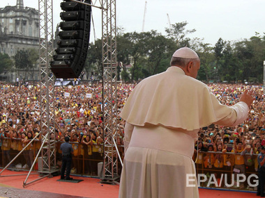 Папа Римский отслужил мессу перед шестью миллионами верующих на Филиппинах