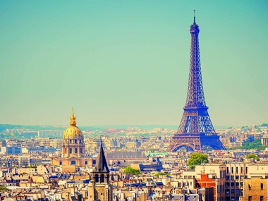 Парижские власти подадут в суд на американский телеканал за оскорбление "чести Парижа"