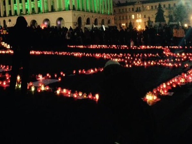 Киевляне сегодня выйдут почтить память погибших в Мариуполе 
