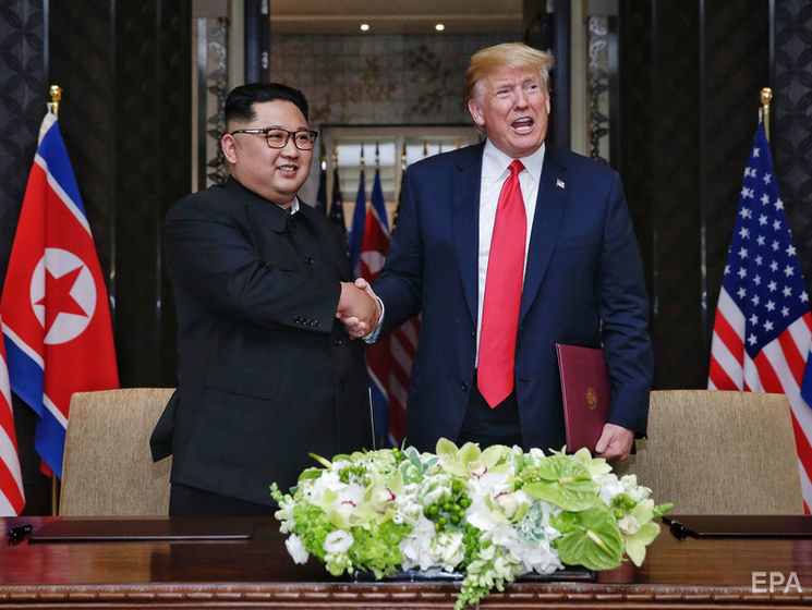 Трамп заявил, что "с нетерпением" ждет встречи с Ким Чен Ыном