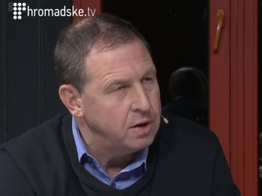 Илларионов: Обстрелом Мариуполя Россия хочет заставить Украину сесть за стол переговоров с террористами