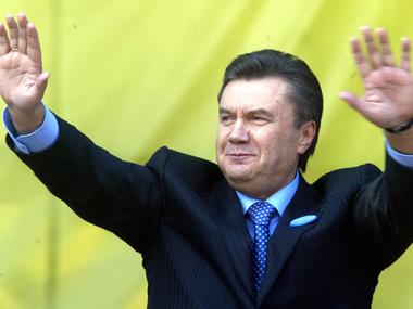 Ляшко и Тимошенко предлагают лишить Януковича звания президента