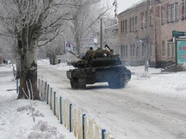 СМИ: Утром боевики атаковали позиции ВСУ под Мариуполем
