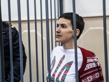 Летчицу Савченко привезли в Басманный суд Москвы