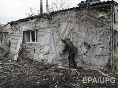 СМИ: Луганск обстреляли из "Градов"