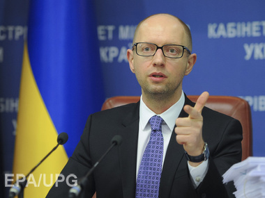 Яценюк: В понедельник Кабмин внесет в ВР изменения в Госбюджет-2015