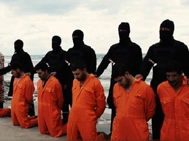 В Ливии египетские военные обстреляли террористов ИГИЛ за обезглавливание христиан
