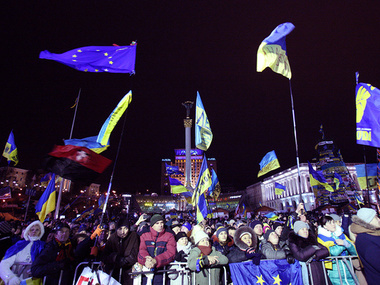На 20.00 оппозиция зовет всех на Майдан