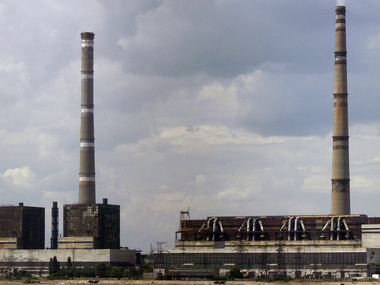 СМИ: Из-за отсутствия угля остановлена работа Углегорской ТЭС на Донбассе