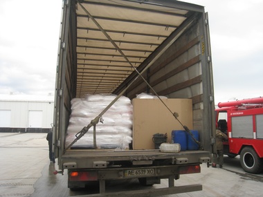 ГСЧС: За время проведения АТО жители Донбасса получили более 2,5 тыс. тонн гуманитарной помощи