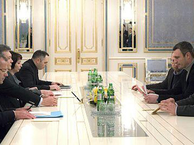 Кличко, Яценюк и Тягнибок закончили переговоры с Януковичем