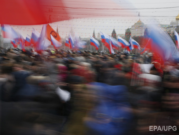 Мать Немцова приняла участие в траурном марше