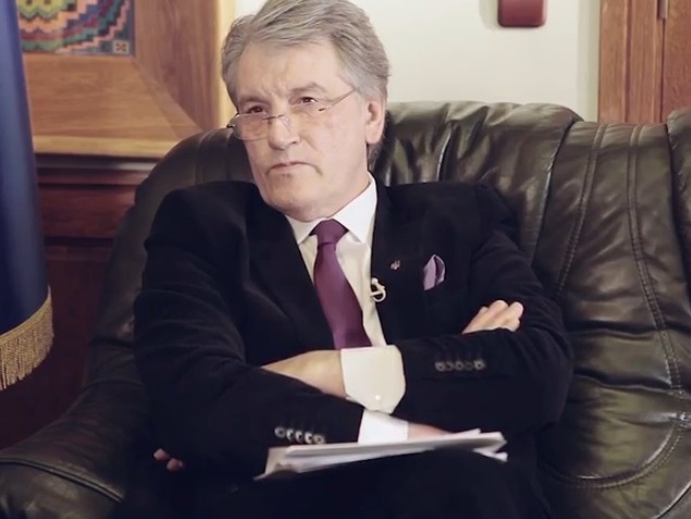 Ющенко: Мне стыдно за российский народ, он превратился в коллективного Путина