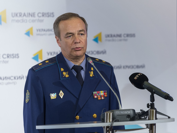 Генерал Романенко: Вооружение на Донбассе отводят и те, и другие, но есть большая степень недоверия