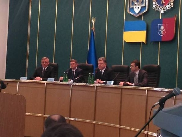 Порошенко назначил хмельницким губернатором одного из директоров "Оболони" Загородного