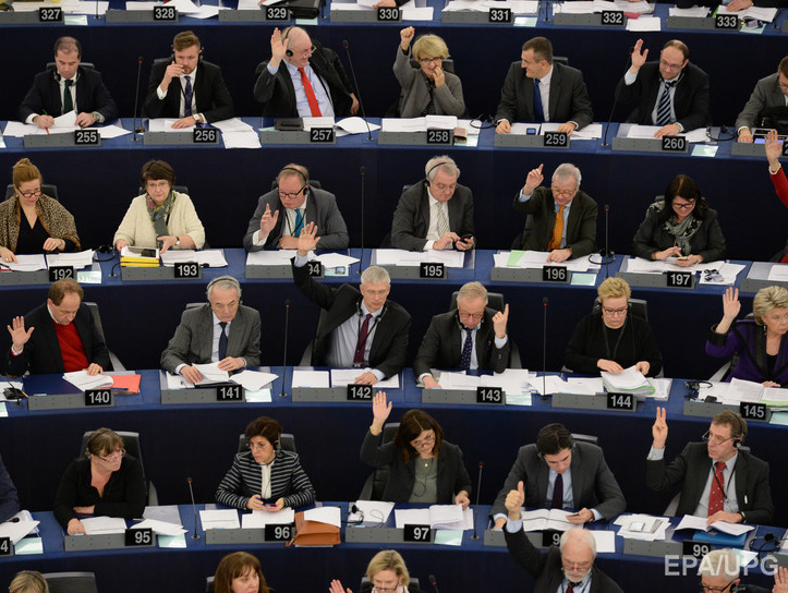 Европарламент призвал Россию освободить Савченко