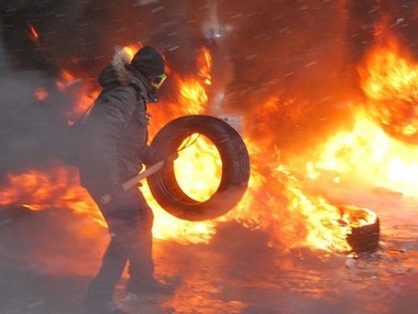 В Киеве арестованы два активиста, в чьих авто нашли покрышки