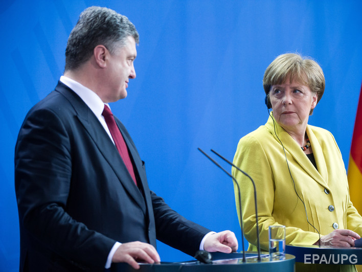 Меркель: Германия не только оставит санкции против РФ в силе, но и введет новые при необходимости