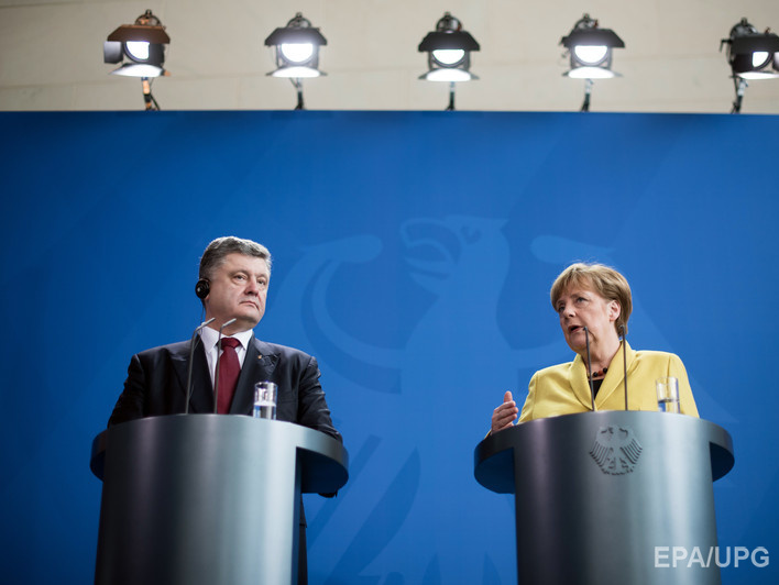 Меркель: Германия не рассматривала вопрос о бойкоте Чемпионата мира по футболу-2018 в России
