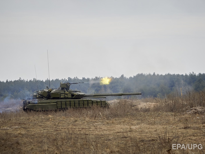 Волонтер Доник: В районе донецкого аэропорта танки боевиков обстреливают украинские позиции с максимального расстояния