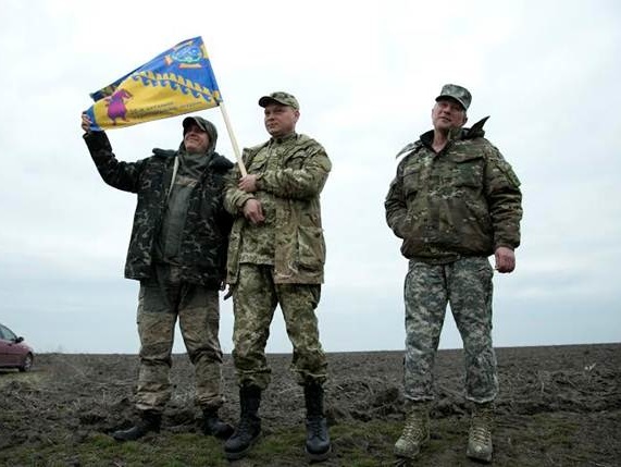 Днепропетровская облгосадминистрация: Земли Царева отдадут бойцам АТО