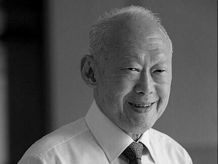 В Сингапуре объявили недельный траур по отцу "экономического чуда" Ли Куан Ю 