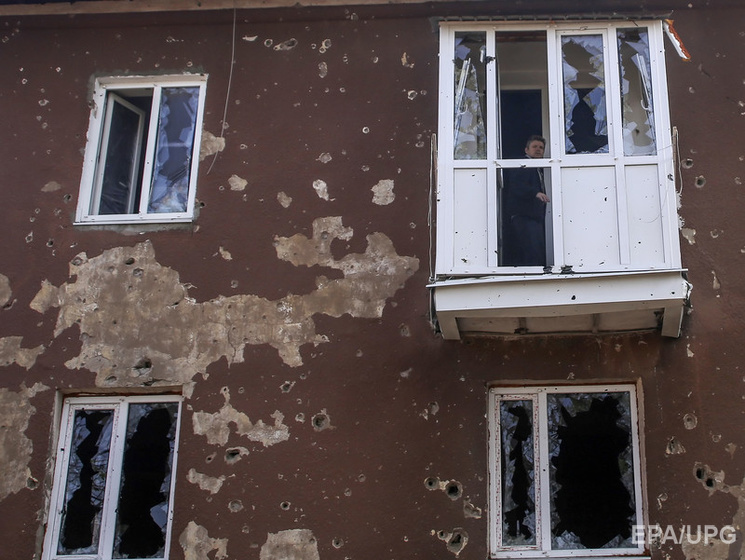 Спикер АТО: Боевики из "Градов" обстреляли Смелое в Луганской области