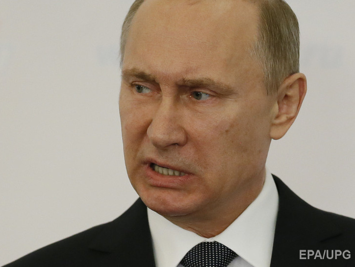 The Economic Times: Вынужденная экономия из-за санкций и кризиса не ухудшила отношение богатых россиян к Путину