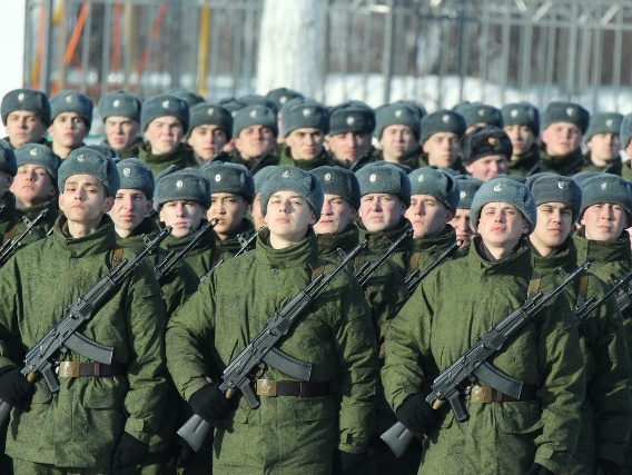 Впервые после аннексии Крыма в российскую армию призовут служить жителей полуострова