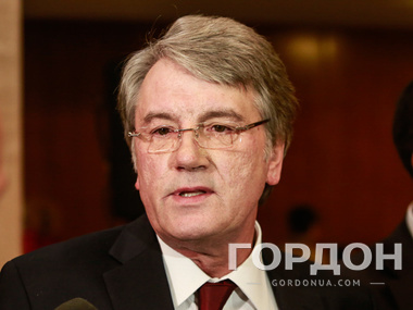 Ющенко приглашает всех снова сесть за круглый стол