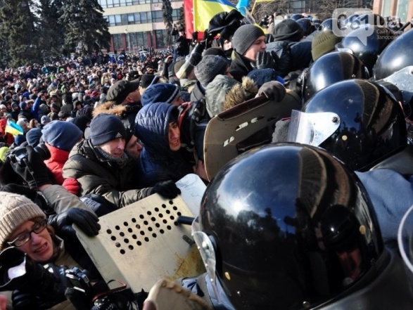 Бывшего начальника милиции Запорожья будут судить за разгон Майдана