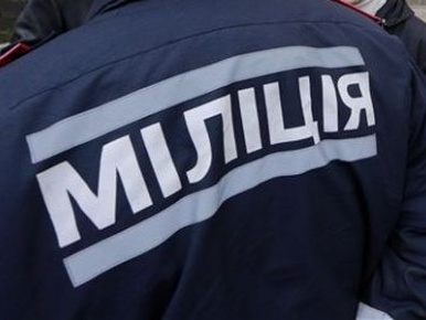 МВД: Задержан подозреваемый в поджоге шин под зданием Кабмина