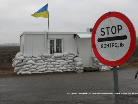 Госпогранслужба: За сутки на Донбассе задержаны 29 автомобилей, пытавшихся объехать дорожные коридоры