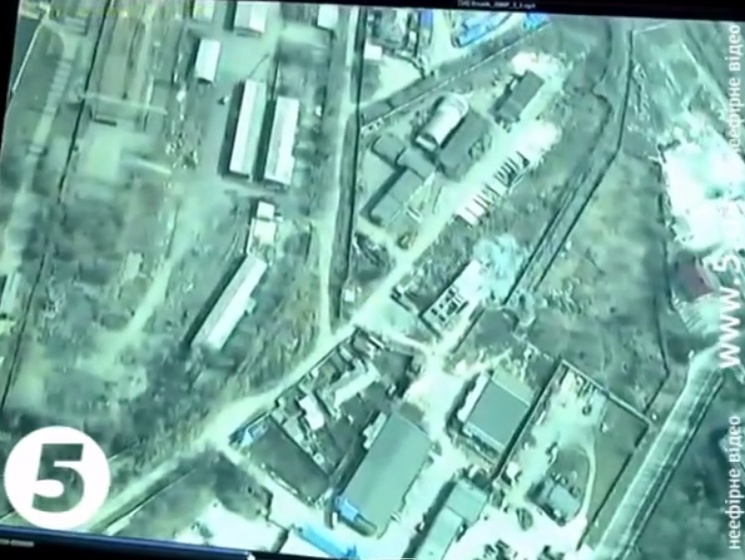 Силы АТО сняли Донецк с помощью беспилотника: Город вообще нетронутый, а в Песках остались одни фундаменты. Видео
