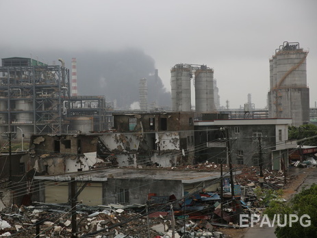 В Китае эвакуировали 29 тыс. человек из районов, где горел завод