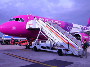  Wizz Air сохранит свою дочернюю компанию в Украине &ndash; "Визз эйр Украина"