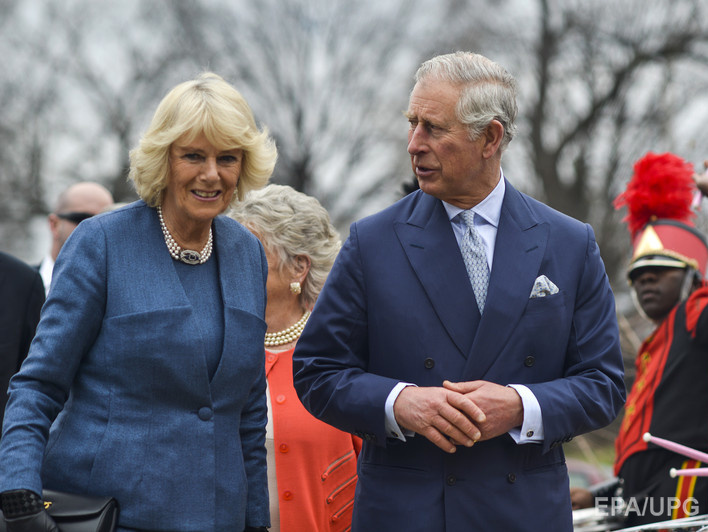 Опрос: Большинство британцев не хотят, чтобы жена принца Чарльза стала королевой