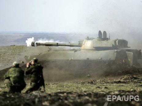 Замкомандующего АТО: Россия намерена увеличить количество танков, бронемашин и артустановок на Донбассе до 500 единиц