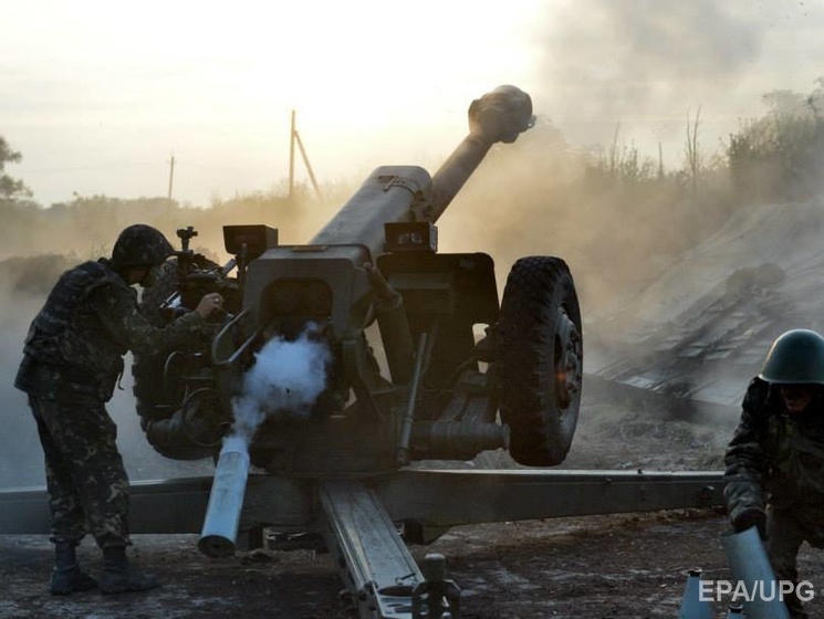 Генштаб: Танк под Песками подбит бойцами ВСУ, а не батальоном ОУН