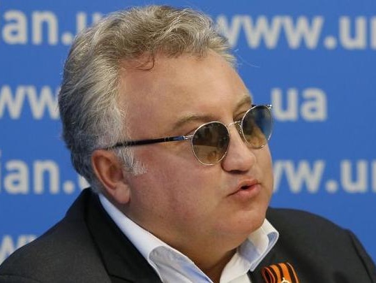 СМИ: В экс-депутата Калашникова стреляли пять раз