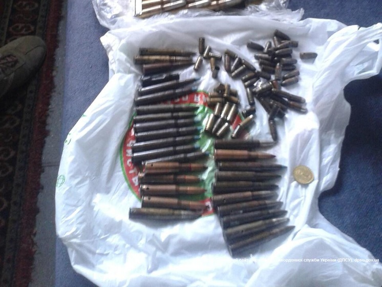 Пограничники обнаружили сумку с боеприпасами в поезде "Санкт-Петербург &ndash; Киев"