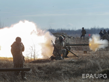 Пресс-центр АТО: Боевики обстреляли позиции украинских военных вблизи Широкино, Песок и Опытного