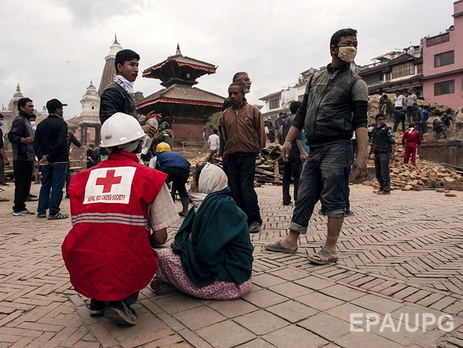Facebook запустил кампанию по сбору средств для пострадавших от землетрясения в Непале