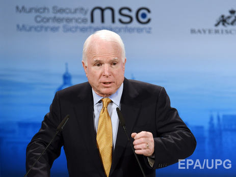 Маккейн: Договариваться с Россией о сокращении ядерного оружия наивно и опасно